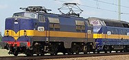 EETC 1200 met rijtuigen op pad